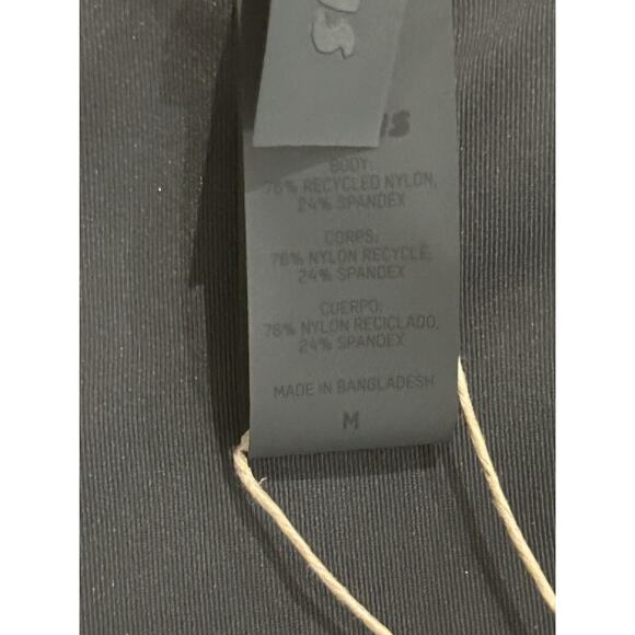 NWT SKIMS Women's Gray Mini Skirt Size M - Picture 4 of 6